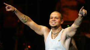 Silvio rodriguez (video y audio official)audio oficial de calle 13 de su tema 'ojos color sol'. Calle 13 S Residente Coming Out With Solo Album Latintrends Informs Entertains Inspires The Community Your Source For Latin Culture Entertainment And Daily Inspiration