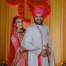 November 18, 1989 (age 30 years), jalandhar, india. Ginni Chatrath Kapil Sharma Wife Wiki Age Husband Family Biography