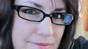 Angela Kreitzer's Instagram, Twitter & Facebook