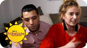 Lisa Liebt Tunesier Jetzt Muss Er Deutschland Verlassen Sat 1 Fruhstucksfernsehen Tv Youtube