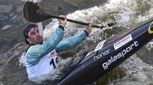 Hradilek raced under five laps in beijing in 2008 and four years later in london. Doufam Ze Se To Konecne Povede Veri Vavrinec Hradilek Ze Se Letos Jiz Probojuje Do Reprezentace Irozhlas Spolehlive Zpravy