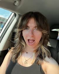 Grace Dugan's Instagram, Twitter & Facebook