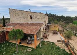 Encanto rústico en un entorno privilegiado. Can Pinyol Una Casa Rural Dogfriendly En La Conca De Barbera