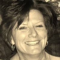 Crystal Lightner's Instagram, Twitter & Facebook