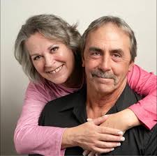 What is the average cost of sheet cakes?