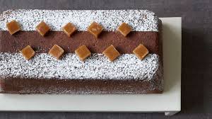 Recette Du Cake Au Chocolat Et Eclats De Caramel De Claire Heitzler Recette Cake Chocolat Chocolat Recette Fondant Au Chocolat