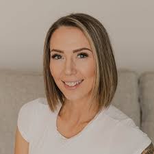 Jacklyn Hernandez's Instagram, Twitter & Facebook