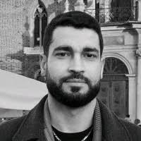 100+ perfiles de «Abad»