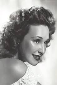 Reparto de Ladies Must Live (película 1940). Dirigida por Noel M. Smith