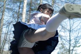 「パン見せ　女子」の画像検索結果