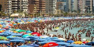 Compară prețuri de la sute de agenții și companii aeriene pentru a profita de cele mai bune oferte pentru următoarea ta călătorie. Turistboom I Spania Men Ikke Alle Er Fornoyde Si Spania I Dag