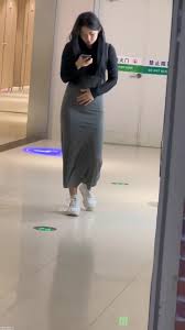 私房厕拍大神第三人称原创厕拍地下商场跟拍几个美女进女厕偷拍人家嘘嘘福利花园sexiezpix Web Porn 0 | Hot Sex Picture