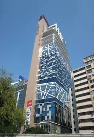 The One Hong Kong China I Designed By Tange Associates Famous Architecture Unique Architecture Hong Kong