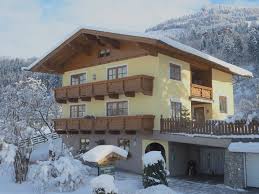 Urlaub im haus traninger in flachau im salzburger land herzlich willkommen in unserem appartementhaus in flachau! Haus Rohrmoser Christine In Sankt Johann Angebote Zimmer Verfugbarkeit