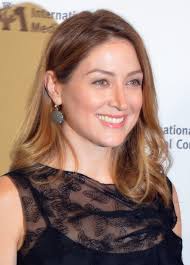 Femaleagent stunning and ready for new experiences. Sasha Alexander Wikipedia