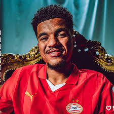 Huub Stevens benoemt beste positie bij PSV voor multifunctionele Tillman