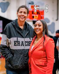 Cen10 Huskies Girls Basketball