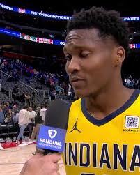 @bennedict got the postgame walk-off interview after dropping 19 points & 6  rebounds in his first game since early March, and @tjmcconnell had to let  him know he did good 🫶