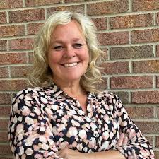 April Williams, Holland, MI Real Estate Associate - RE/MAX ...