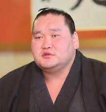 YUNJIN will not participate in LE SSERAFIM <EASY CRAZY HOT> Tour in Nagoya,  Japan