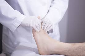 Claw toes result from an inherent muscle imbalance. What S The Difference Between Hammer Toes Claw Toes Mallet Toes Comforting Footwear