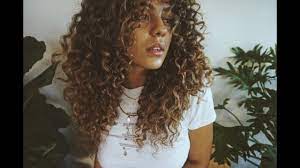 Like the other curls, trim it the same way by snipping straight across. Curly Hair Routine Diy Hair Cut Youtube