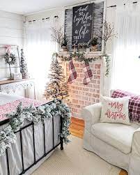 Lizmarie Farmdecormomma On Instagram Swipe I Want To Share Some Cute Pillow Christmas Decorations Bedroom Pretty Christmas Decorations Christmas Room