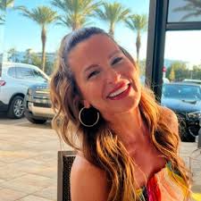 It's been officially 5 years since I joined LegalZoom via the LegalInc  team. And what a 5 years it has been! From working in the office with that  'startup' feel with the