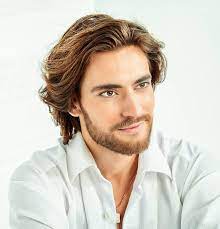 This is one of the best hairstyles for men who like to keep it neat and minimal. 80 Best Fall 2021 Hairstyles Inspiration Is Already Here