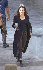 The collection unit activates when you decouple it. Hope Van Dyne Antman The Wasp Casual Style Marvel Girls Evangeline Lilly Marvel Women