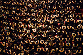 7 Gifts That Help Your Grad Stash More Cash - NerdWallet