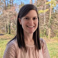 Katheryn Skinner's Instagram, Twitter & Facebook