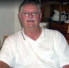 Dena Hendrix's Instagram, Twitter & Facebook