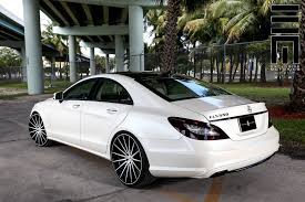 Exclusive Motoring Puts Its Hands On Stunning White Mercedes Cls Mercedes Cls Mercedes Mercedes Benz