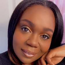 Amazon.in: Christina Barrow: books, biography, latest update