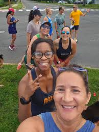 Happy Saturday! Thanks to the 6AM & 7AM crew for the fun, slightly chilly  miles today! Good luck to Xiaoping Ma and Janine Gardner