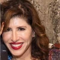 Heather Maloy's Instagram, Twitter & Facebook