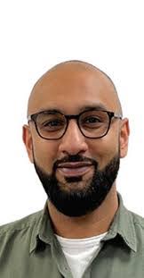 Dominic Harkness's Instagram, Twitter & Facebook