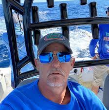 Troy Snipes's Instagram, Twitter & Facebook