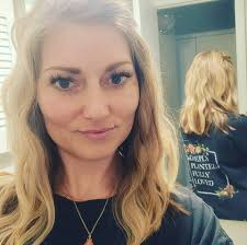 Lynlee Lou (@Lynlee.Lou) • Facebook