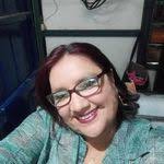 Mary Loriot's Instagram, Twitter & Facebook