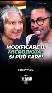 serenamansi , laureata in Nutrizione Umana, si occupa di fare chiarezza su  come i social contribuiscano spesso a una percezione distorta del corpo e  del cibo. In questo video spiega il reale