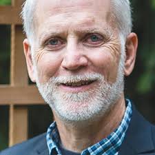 Amazon.com: The Risk in Crossing Borders: 9781735159805: McClain, William:  Books