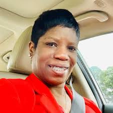 Tracey Mobley's Instagram, Twitter & Facebook