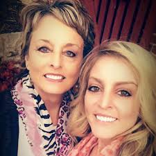 Kristen Badgley and Shawn Van Raden's Wedding Website