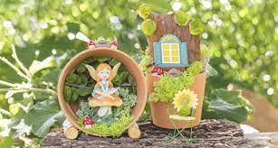 Fairy garden ideas you make yourself! Diy Fairy Gardens Garden Party Floral Hobby Lobby