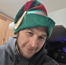 Making a floating live well for bluegill for when i flathead fish. All i  gotta do now is drill a bunch of small holes for natural aeration. Any one  else use this