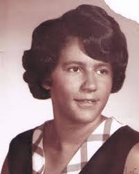 Victoria Darden's Instagram, Twitter & Facebook