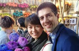 Hong kong singer gigi leung was among the celebrity guests. Gigi Leung And Husband Sergio Grow Closer After Marriage Jaynestars Com