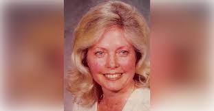 Sharon Bernhardt's Instagram, Twitter & Facebook